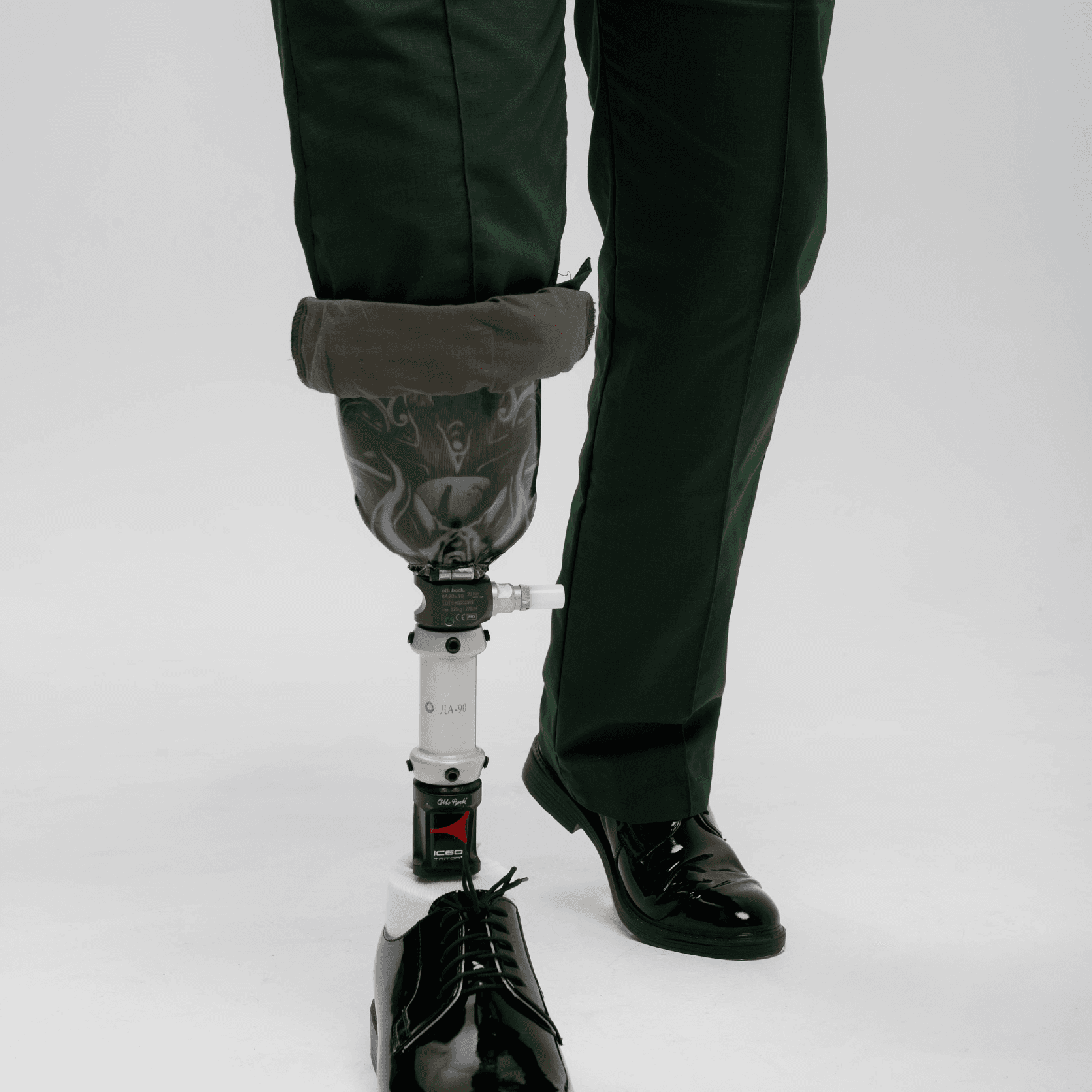 Протез бедра